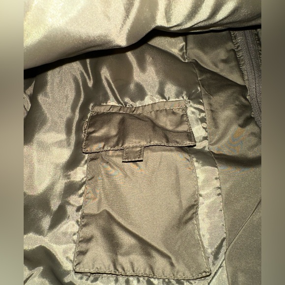 Maurices Army Green Quilted Puffer Vest - Picture 6 of 6